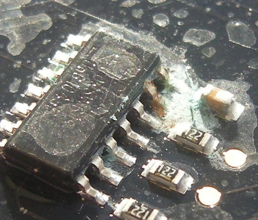Het Belang van Conformal Coating voor Elektronische Besturingen in Veeleisende Omgevingen