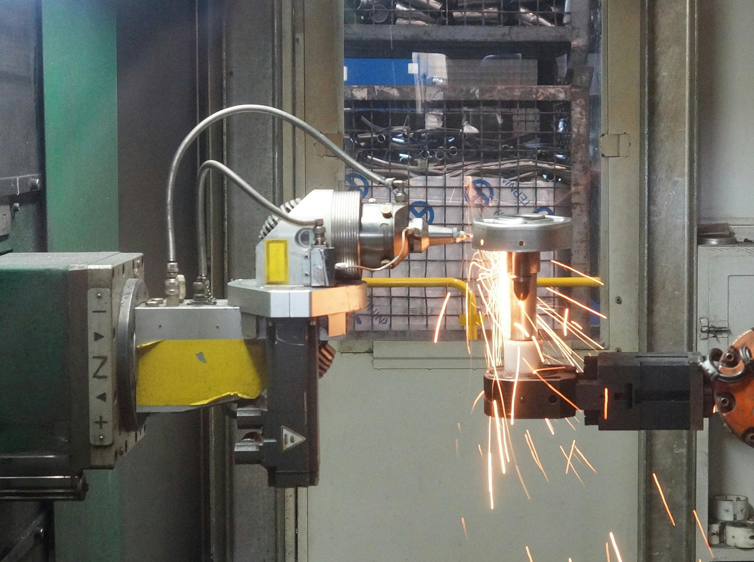Industrial robot arm